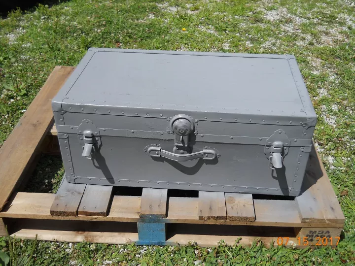 Vintage Military Foot Locker Makeover image